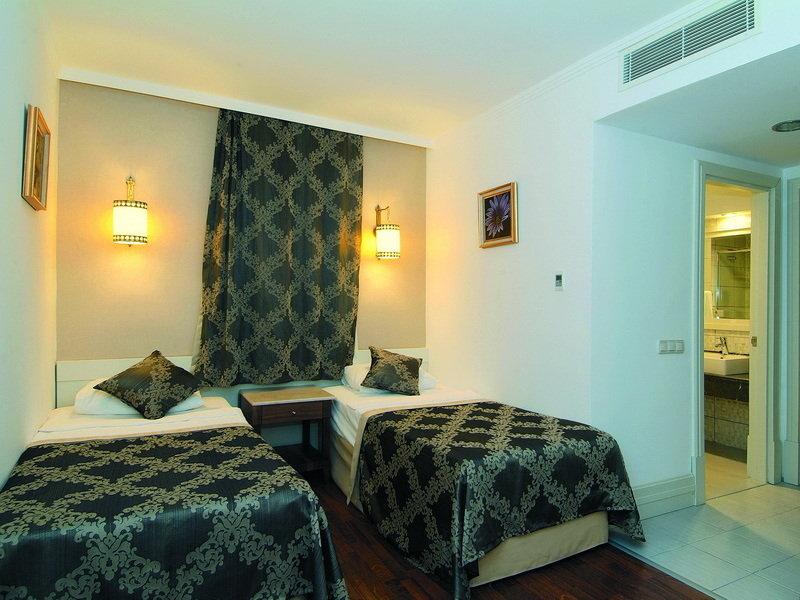 סייד Alba Queen Hotel מראה חיצוני תמונה