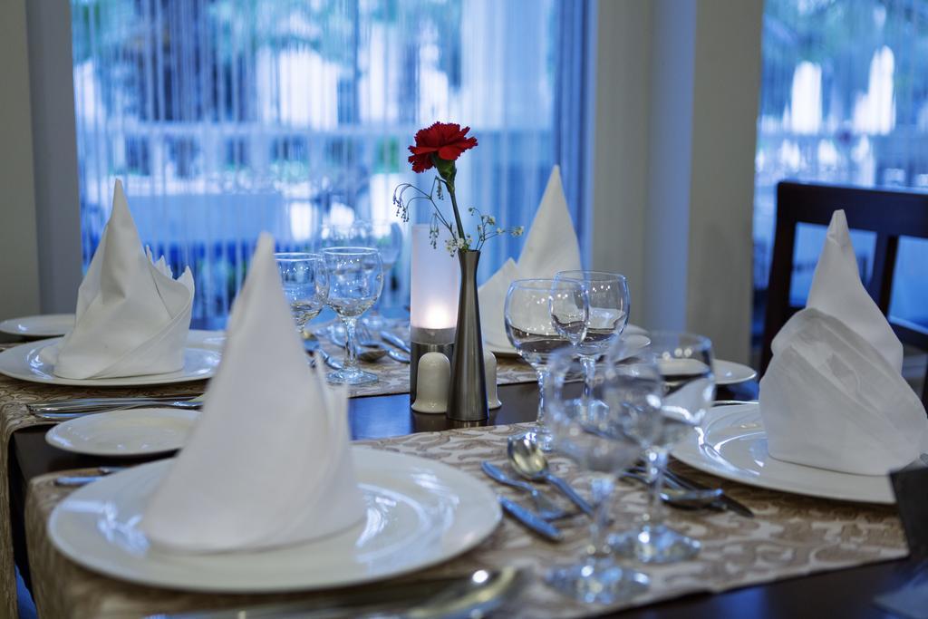 סייד Alba Queen Hotel מראה חיצוני תמונה